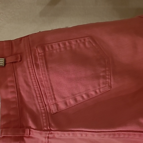 Shorts - Picture 7 of 10